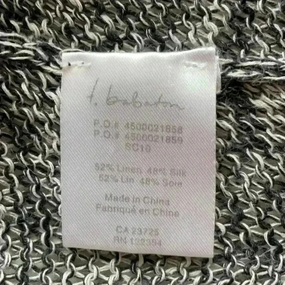 Babaton Aritzia Linen  and Silk Blend V-Neck Sweater in Size XS - Picture 4 of 4